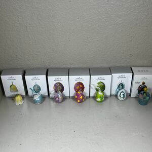 Hallmark Easter ornaments - 7 ornaments - excellent condition